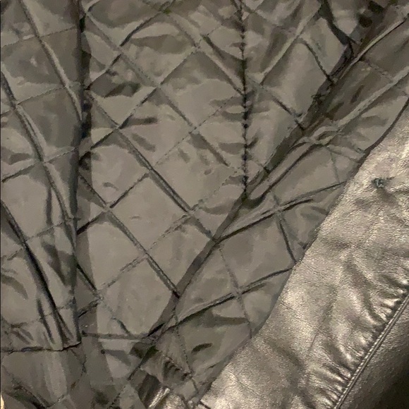 Leather jacket w/rabbit fur collar - Picture 5 of 5